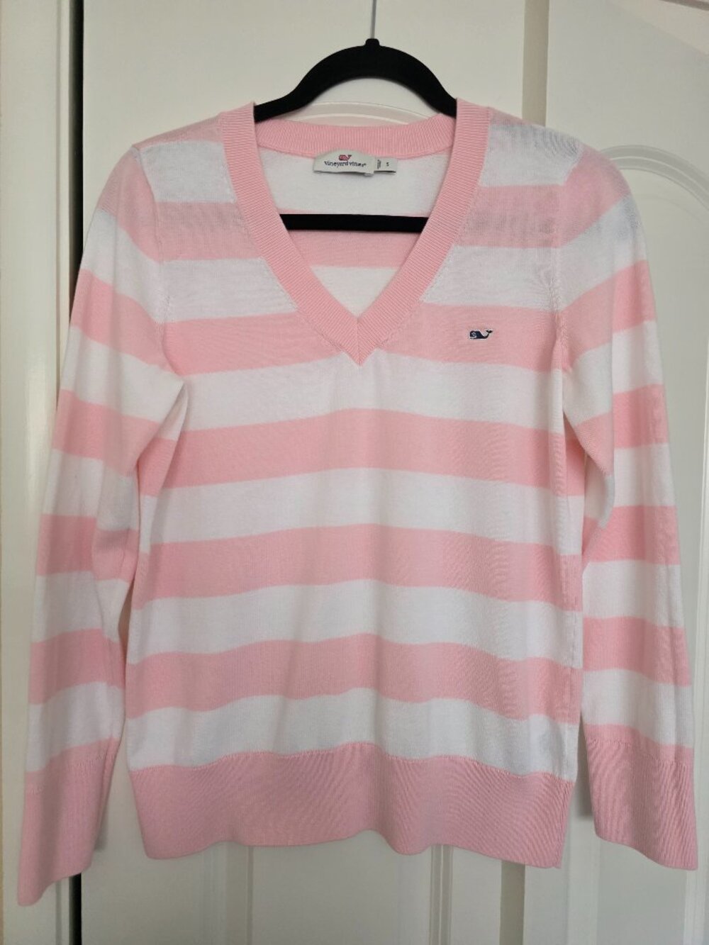Vineyard Vines V-Neck white & pink Striped Sweater S